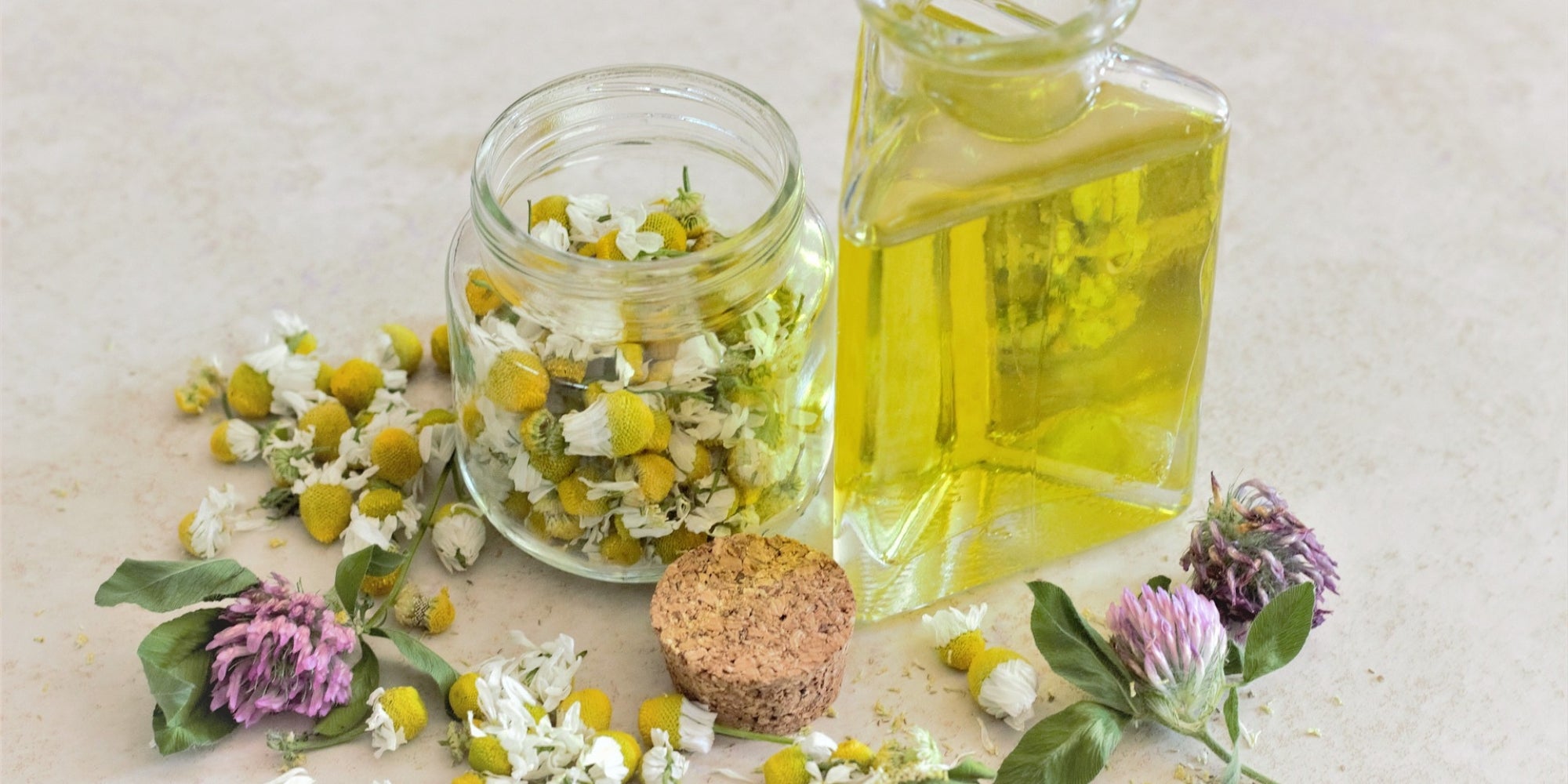A Comprehensive Guide to Herbal Oils